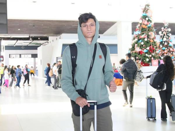 Mathías Vázquez partió rumbo a Estados Unidos para incorporarse al FC Cincinnati de la MLS.