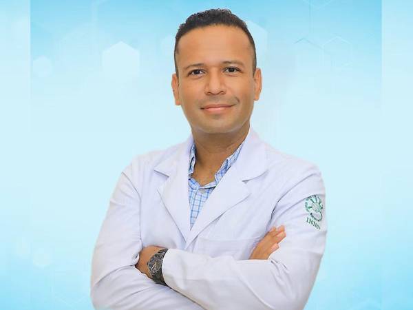 El doctor Arnold Thompson, presidente de la Asociación Hondureña de Neurología.