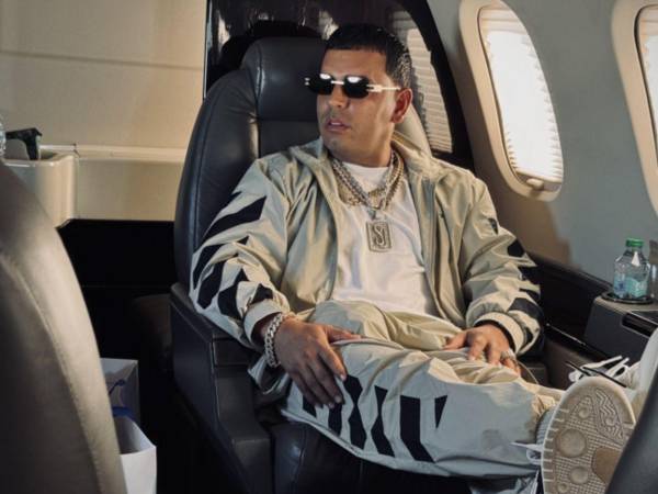 Fotografía cedida por Rych Creative LLC donde aparece el reguetonero puertorriqueño Tito El Bambino.