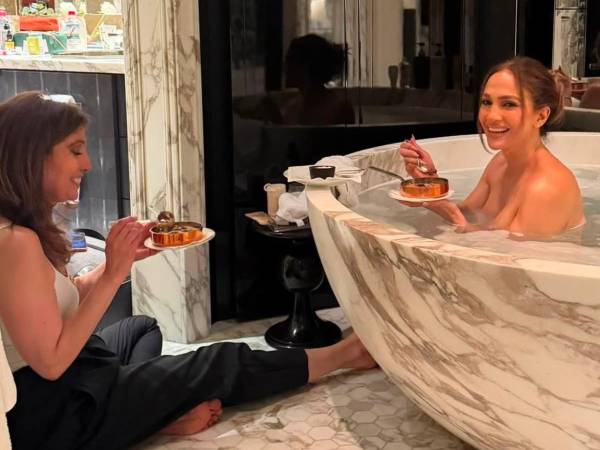 Jennifer López compartió varias fotografías en sus redes sociales para iniciar con las celebraciones por su cumpleaños número 57.