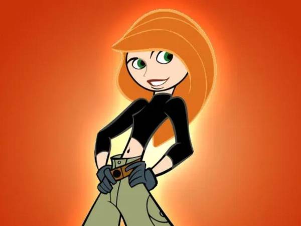 Kim Possible fue muy famosa entre 2002 y 2007, parece ser una adolescente normal, pero en su tiempo libre ella salva al mundo de los villanos.