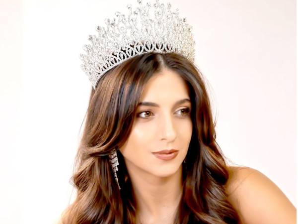 Con la mirada puesta en sus metas, Claudia Canahuati está convencida de que el verdadero triunfo consiste en inspirar a otras personas a perseguir sus metas con disciplina, autenticidad y la valentía de creer en sí mismas.