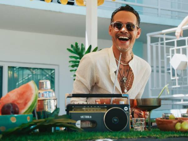 Fotografía cedida por Creative Link NY donde aparece el cantante Marc Anthony quien anunció este martes su primera residencia en Las Vegas.