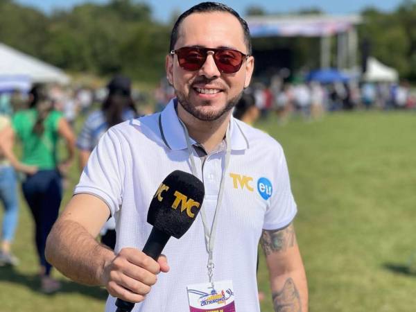 El comunicador y comediante hondureño Elmer Valladares anunció este miércoles su salida definitiva de Televicentro, casa televisiva en la que laboró durante 16 años y donde consolidó gran parte de su carrera artística y profesional.