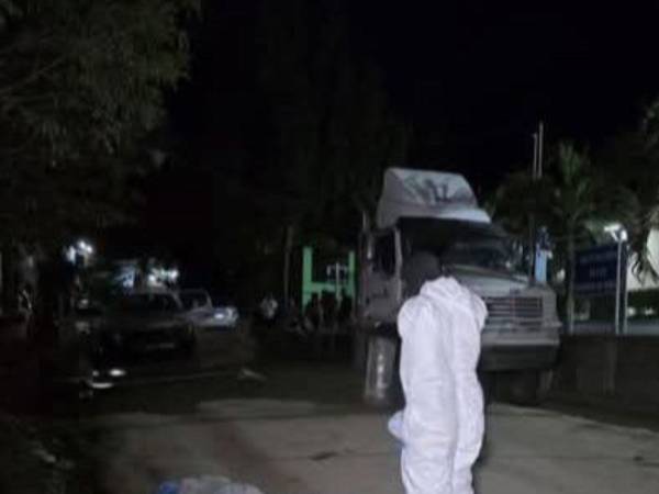 De acuerdo con versiones preliminares, el enfrentamiento involucró a tres mujeres que momentos antes se encontraban compartiendo.