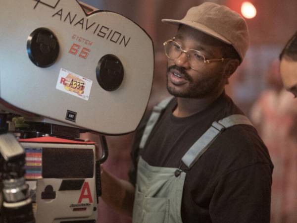 El cineasta Ryan Coogler, director de 'Sinners' se encargará de los nuevo de 'The X Files'.