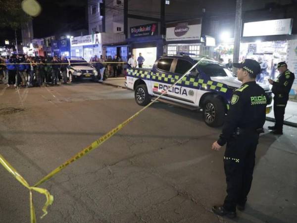 El senador fue el congresista más votado en las elecciones de 2022 y es uno de los principales precandidatos presidenciales de la derecha para las elecciones de 2026 en Colombia.