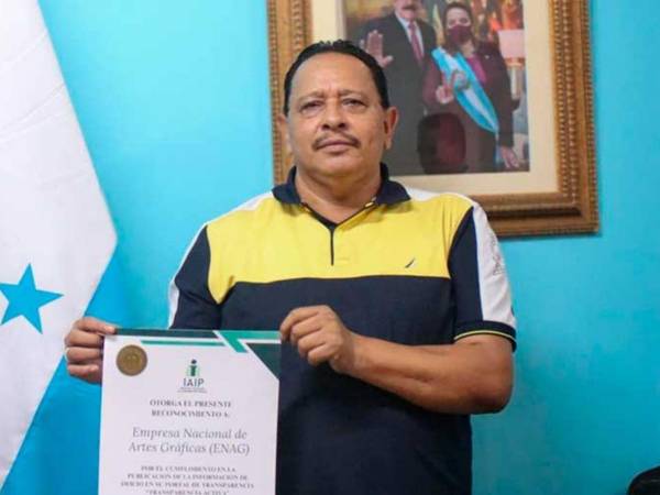 Edis Moncada, gerente general de la Empresa Nacional de Artes Gráficas (ENAG).