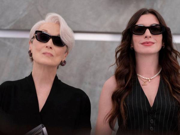 Poco más de 30 segundos son suficientes para comprobar que Meryl Streep y Anne Hathaway derrochan glamour en 'El diablo viste de Prada 2', cuyo primer tráiler fue lanzado este miércoles.