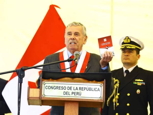 Fernando Rospigliosi, el presidente del Congreso de Perú.