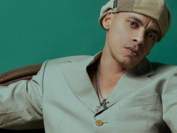 La operación fue necesaria después de que el conocido como El filósofo del rap fuera diagnosticado con una compresión de la médula espinal a nivel cervical.