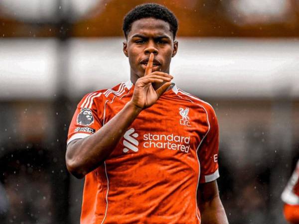 Keyrol Figueroa marca su gol número 11 y sigue brillando con el Liverpool Sub-21