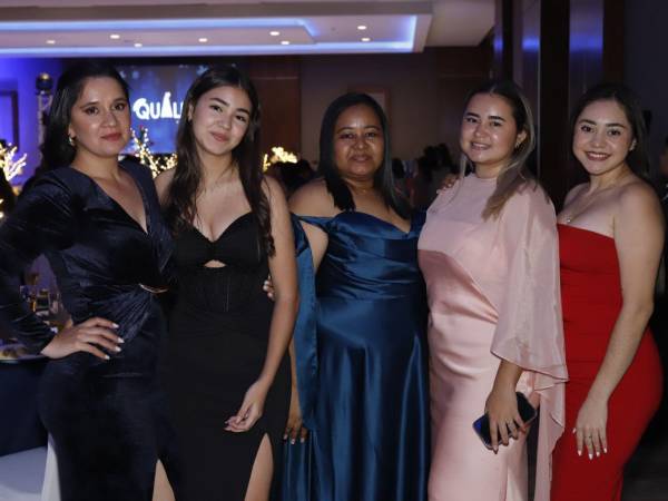 ASI Network es una empresa proveedora de servicios de telecomunicaciones con 16 años de existencia en el mercado hondureño. Su celebración marca el cierre del 2025 bajo los principios de compañerismo y gratitud.