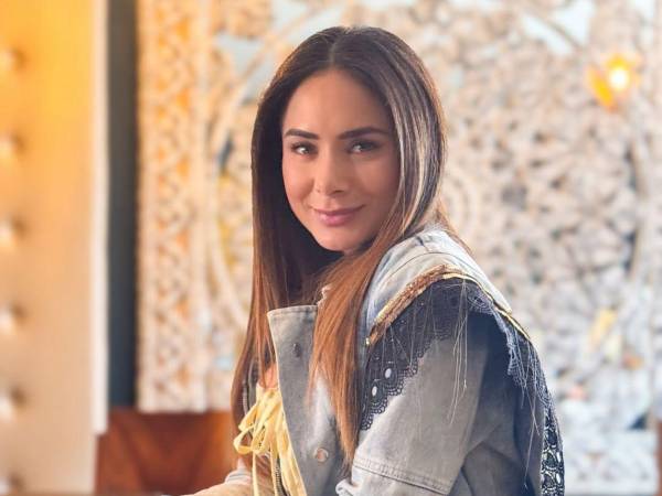 La actriz colombiana Johanna Fadul se encuentra en el centro de una intensa polémica luego de compartir en redes sociales su experiencia en Jerusalén, como parte de un viaje organizado por la Embajada de Israel en Colombia.