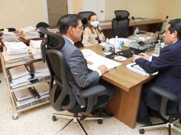 En sesión de pleno los magistrados conocieron este lunes 20 expedientes de los 97 que fueron presentados.