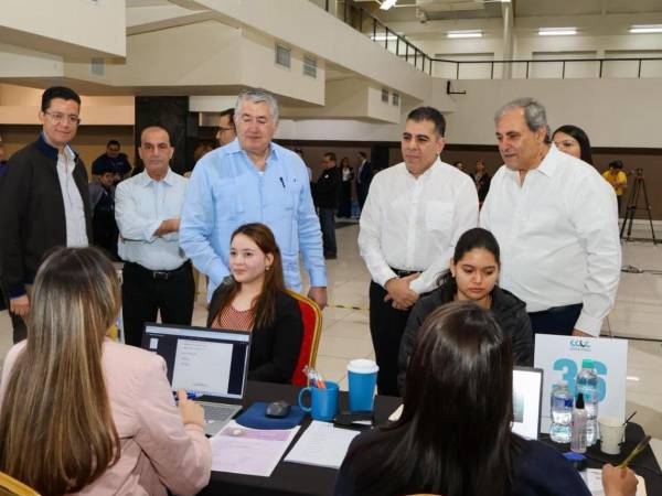Representantes del Gobierno y del sector empresarial se reunieron en la Cámara de Comercio e Industrias de Cortés (CCIC).