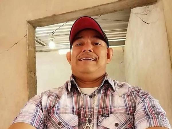 Fotografía en vida de Federico Herrera, asesinado anoche junto a su bebé que cargaba en brazos en la comunidad de Los Arroyos, La Unión, Copán.