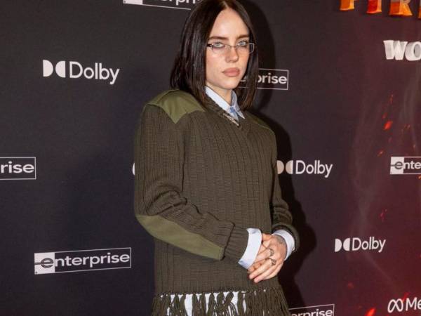 Nadie es ilegal en tierra robada... Que se joda el ICE. Es lo único que quiero decir, dijo Billie Eilish en la pasada gala de los premios Grammy.