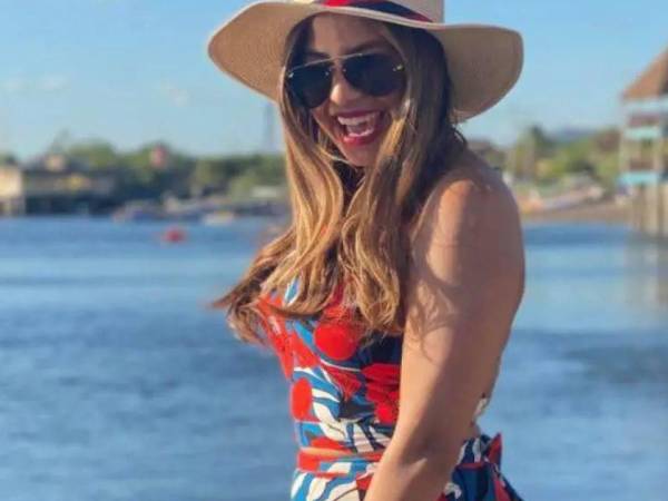 Angie Peña desapareció el 1 de enero de 2022 mientras realizaba actividades recreativas en una moto acuática en Roatán.