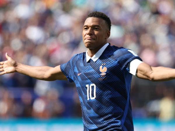 La actuación ante Senegal no solo representa un inicio prometedor para Francia, sino también una nueva demostración de que Mbappé continúa redefiniendo los estándares del fútbol mundial.