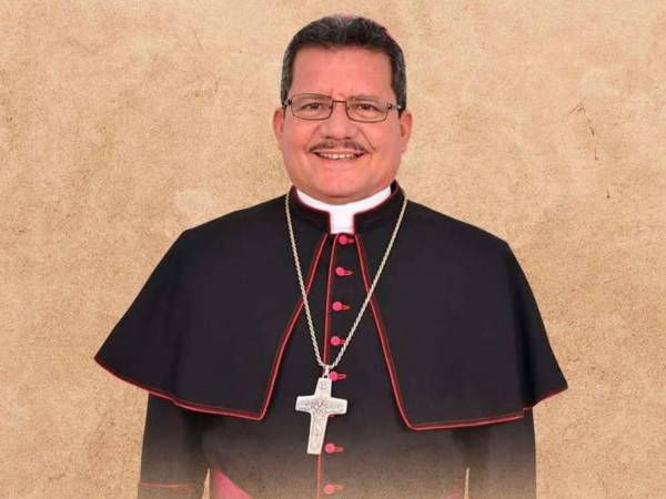 Padre Héctor David García Osorio, nuevo obispo de la Diócesis de Santa Rosa de Copán.