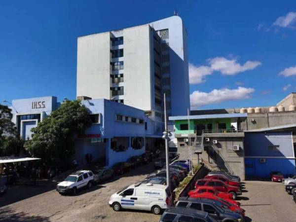 Los médicos se han visto forzados a establecer prioridades, atendiendo únicamente emergencias.