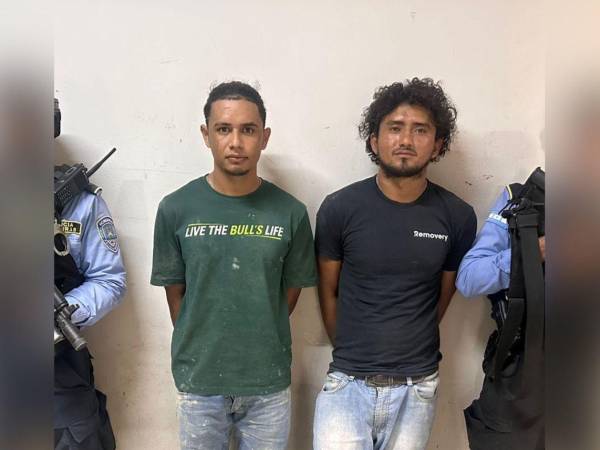 Los detenidos enfrentarán cargos relacionados con tráfico de drogas.