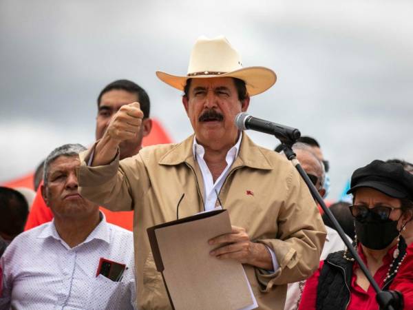 Manuel Zelaya Rosales, coordinador general del oficialista partido Libertad y Refundación (Libre).