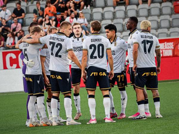 El hondureño brindó una nueva asistencia con el Lech Poznan en la clasificación a la Europa League.