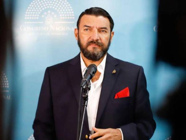 Tomé explicó que estos reclamos surgen de las inquietudes de la base partidaria.