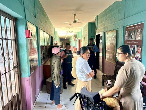 El Hogar El Buen Samaritano alberga a 58 residentes entre niños, jóvenes y adultos con condiciones como hidrocefalia, parálisis cerebral y síndrome de Down.