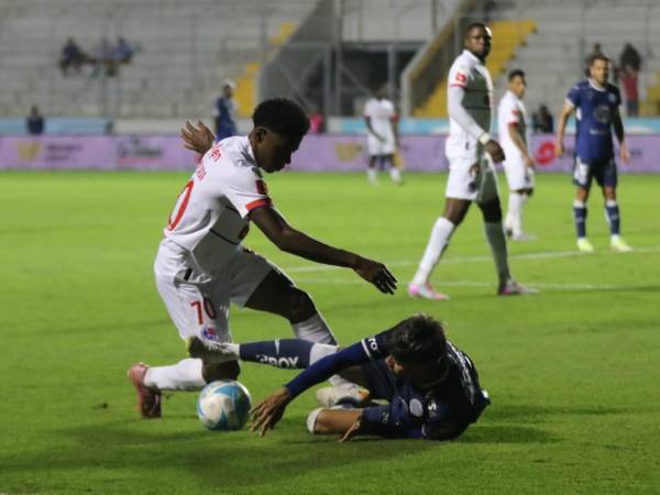Motagua se le cruzó al Olimpia: Los albos deben de esperar