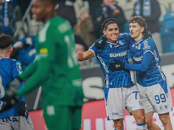 Luis Palma brindó una asistencia en su regreso a Polonia con el Lech Poznań.