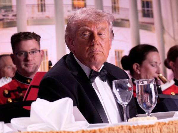 Donald Trump durante la cena de gala que se celebraba en Washington.