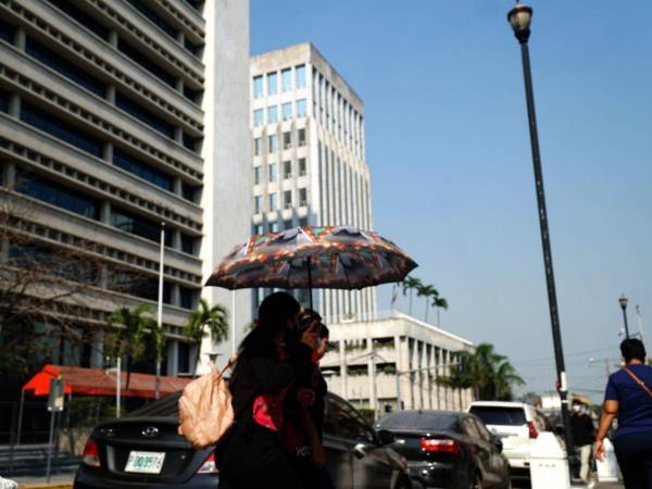 En la zona norte se prevé una temperatura máxima de 35 grados Celsius, de acuerdo con el pronóstico oficial de Copeco.