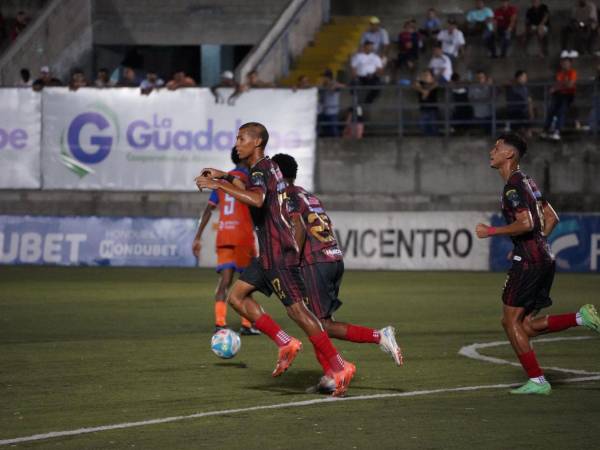Choloma y UPNFM buscan sumar en un emocionante duelo de la jornada tres.