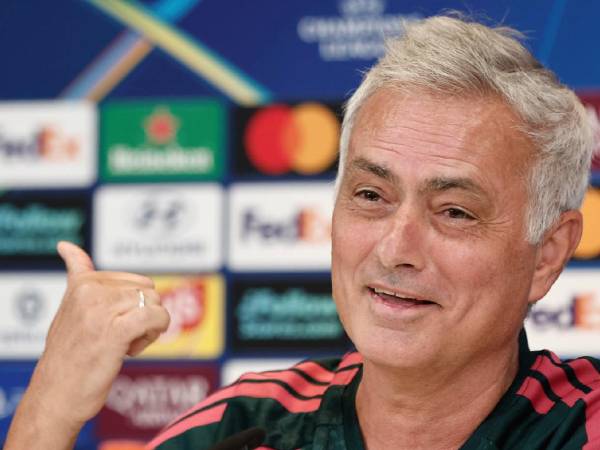 Mourinho en conferencia de prensa previo a su debut en la Champions League.