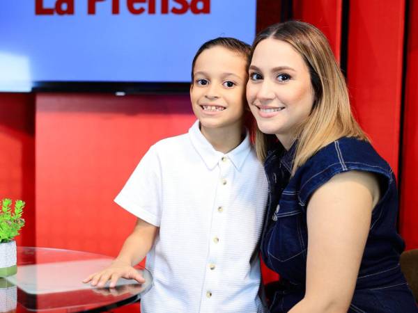 La reconocida creadora de contenido habló abiertamente sobre las dificultades que ha enfrentado como madre y lo orgullosa que se siente de ver a su hijo mayor cumpliendo sueños que parecían muy lejanos.