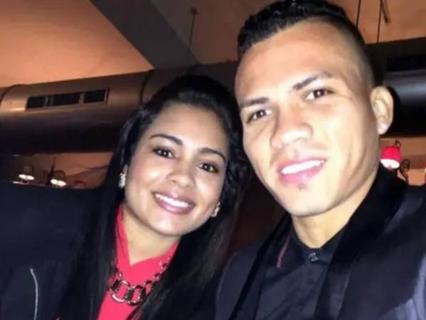 La esposa de Arnold Peralta ha estremecido las redes sociales con una confesión a 10 años de la muerte de su amado esposo, quien destacó como futbolista.