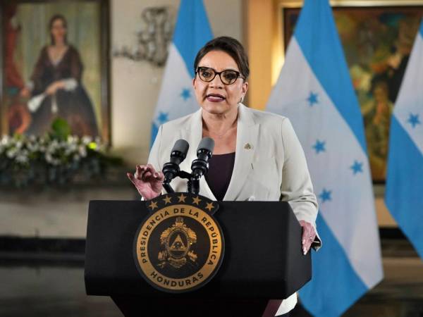 La casa encuestadora CID Gallup publicó recientemente una encuesta de porcentaje de opinión sobre el desempeño de 11 presidentes de Latinoamérica, incluyendo a la mandataria hondureña, Xiomara Castro.