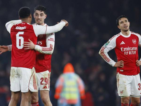 Jugadores del Arsenal celebrando su victoria ante el Chelsea.