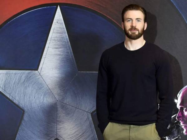 Chris Evans retomará su papel de Steve Rogers (Capitán América) en la próxima película de Marvel, 'Avengers: Doomsday', que se estrenará el 18 de diciembre de 2026.