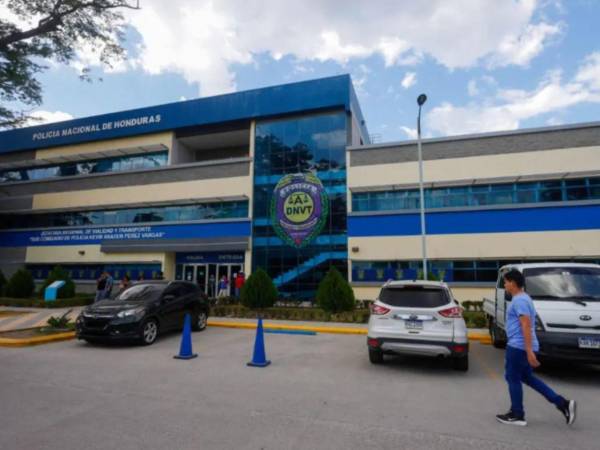 Los servicios administrativos de la DNVT quedarán totalmente suspendidos a nivel nacional a partir del jueves 08, viernes 09 y sábado 10 de octubre.