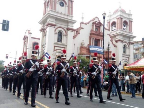 Los colegiales de San Pedro Sula están listos para darle ritno a la gran fiesta cívica el 15 de septiembre, con el regreso del tradicional recorrido desde LA PRENSA hasta el estadio Francisco Morazán.