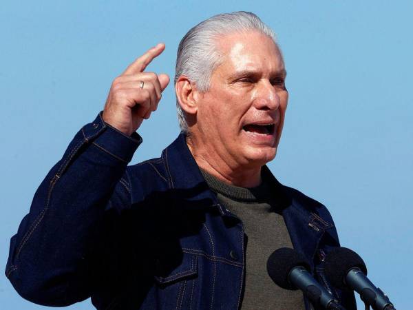 Miguel Díaz-Canel. presidente de Cuba, durante un acto público en La Habana.