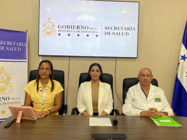 Autoridades de Salud de la regional de Atlántida negaron que la muerte de la niña Perla Rubí fuera provocada por una reacción vacunal, calificando el hecho como un evento aislado.