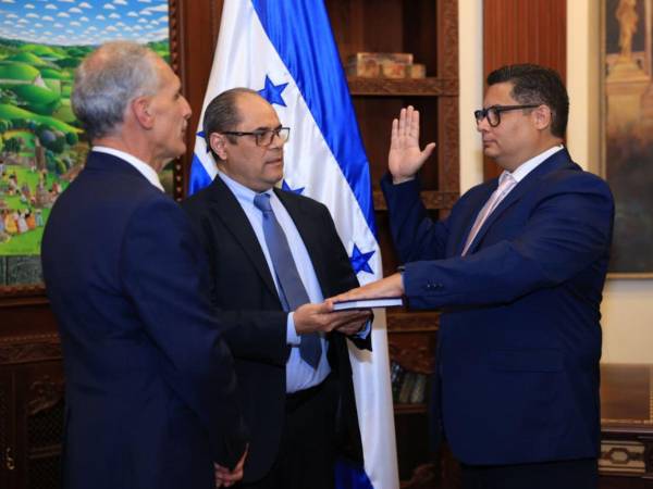 La incorporación de los funcionarios busca fortalecer las estrategias del Gobierno orientadas al impulso del desarrollo agropecuario.