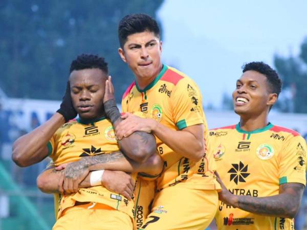 Júnio Lacayo contribuyó con gol en el triunfo de Marquense este jueves en la Primera División de la Liga de Guatemala.