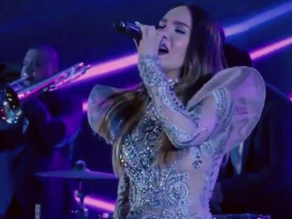 Belinda brindó un concierto en Jalisco recientemente.