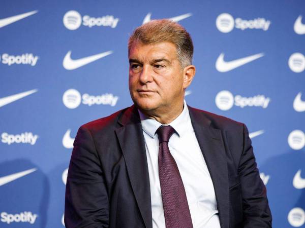 Joan Laporta en conferencia de prensa.